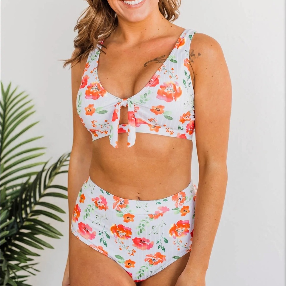Swim suit